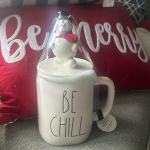 Rae Dunn BE CHILL Frosty the Snowman topper mug